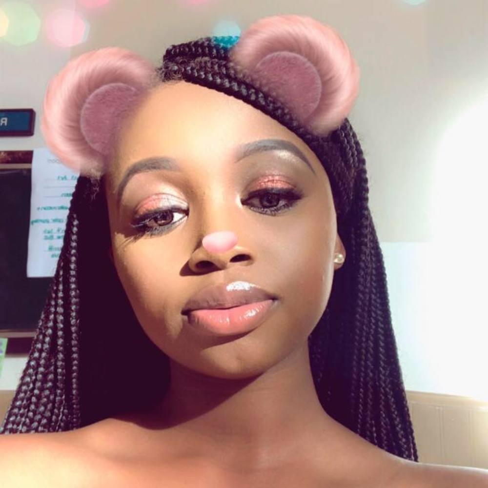 Meet your Posher, Mariama